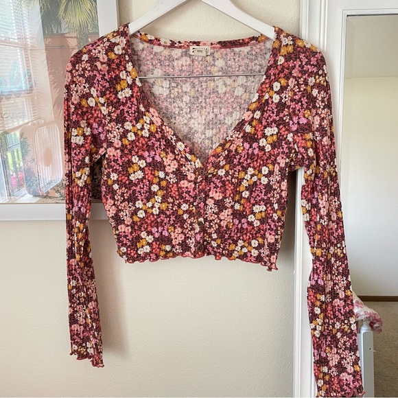 Billabong Cropped Floral Ribbed Knit Long Sleeve Button Cardigan Top Large - Picture 1 of 4